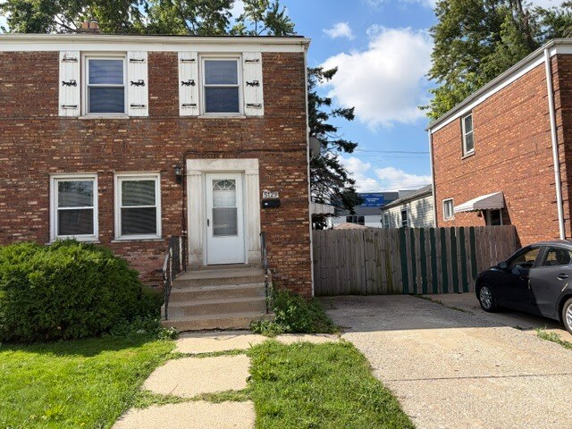 Building Photo - 5129 W 64th Pl