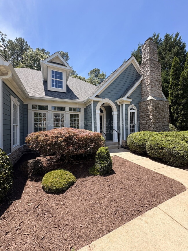 Building Photo - 10802 Cedar Creek Dr