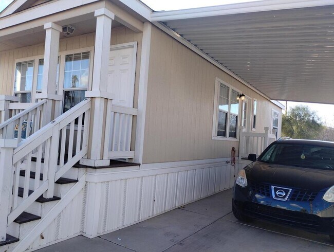 Building Photo - 7300 N 51st Ave