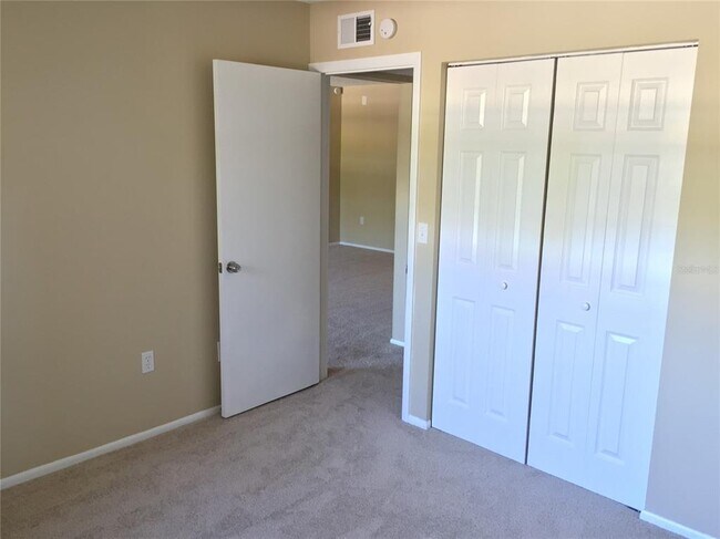 Building Photo - 315 30th Ave W