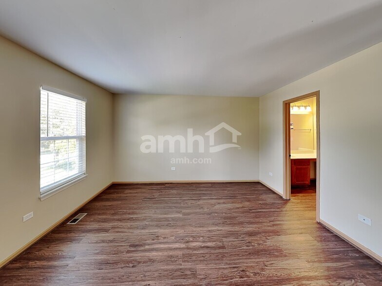 Building Photo - 4108 Klatt St