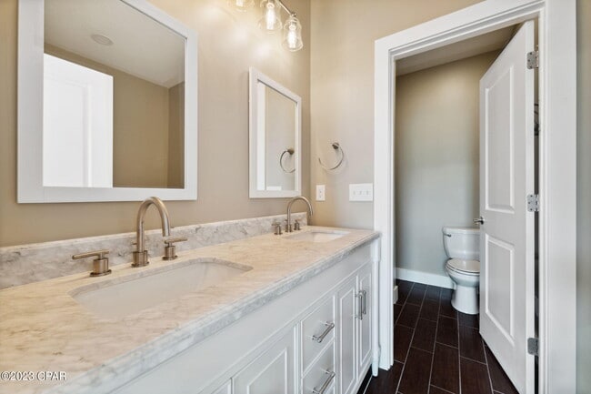 Building Photo - 316 Coral Gables St