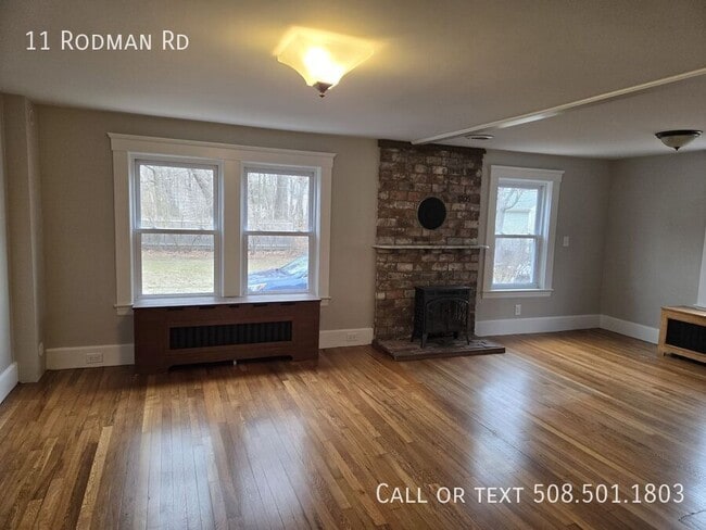 Building Photo - 11 Rodman Rd