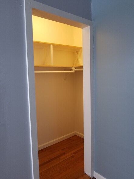Building Photo - 829 N Salina St