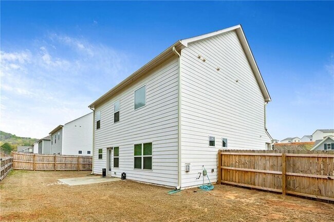 Building Photo - 158 Malbone St SW