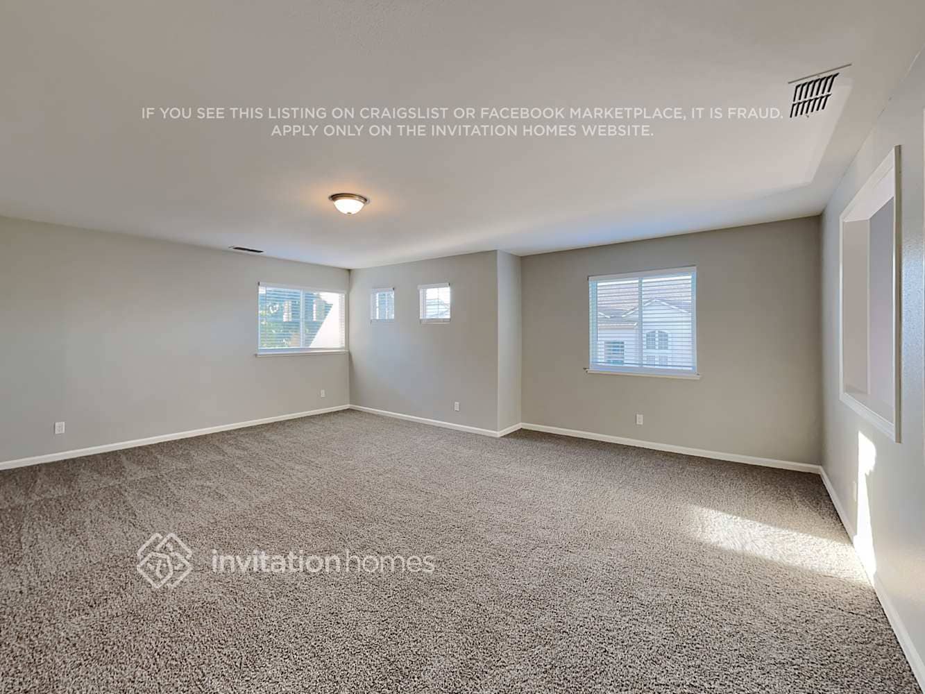 Building Photo - 9420 Red Spruce Way