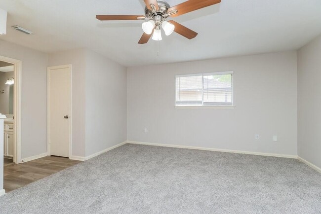 Building Photo - 4707 Havenwoods Dr