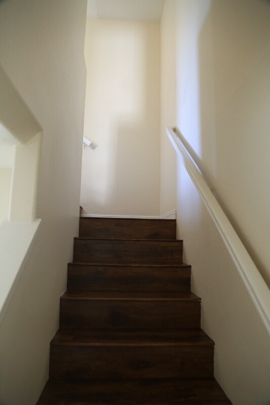 Building Photo - 11844 Scripps Creek Dr