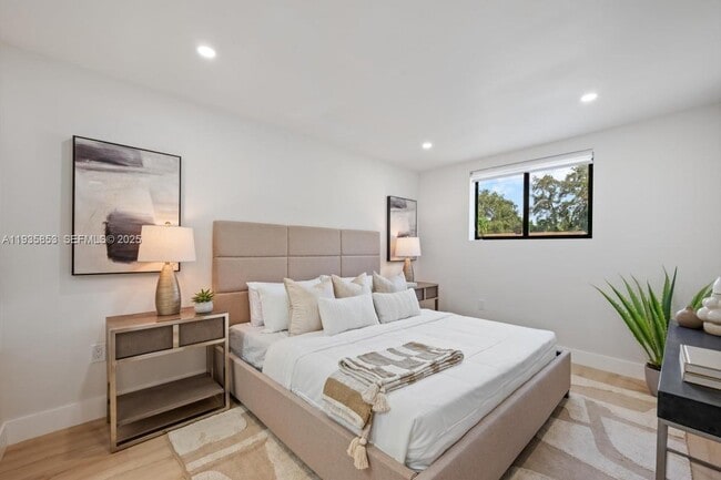 Building Photo - 2442 NW 170th St