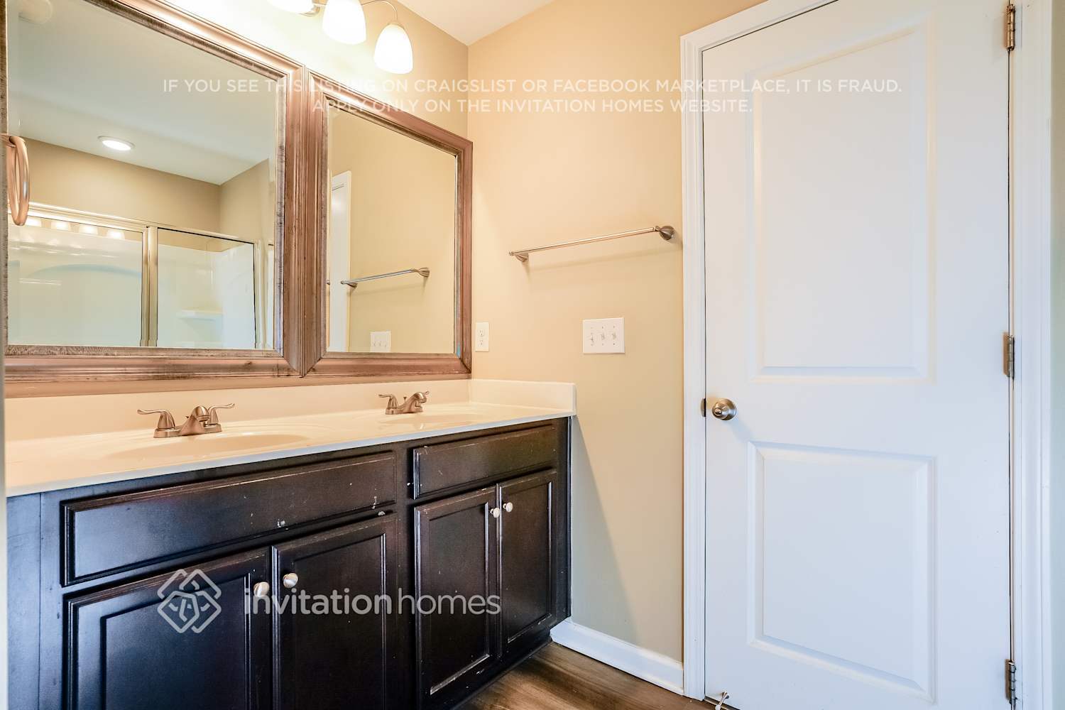 Building Photo - 6105 Watsonia Dr