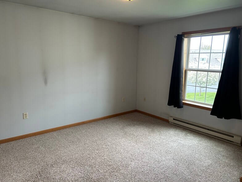 Building Photo - 1434 Watercress Cir