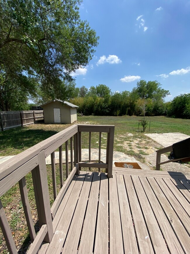 Building Photo - 15418 Mesquite Trail