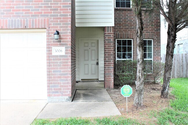Building Photo - 3006 Teak Forest Trail