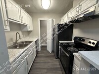 Building Photo - 3718 West Ave