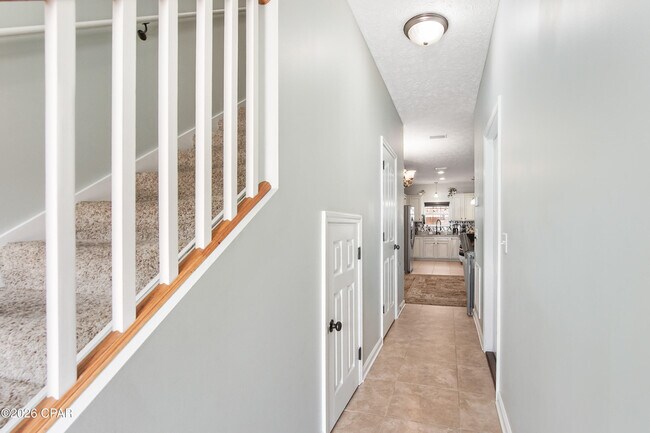 Building Photo - 2428 Causeway Manor Ct