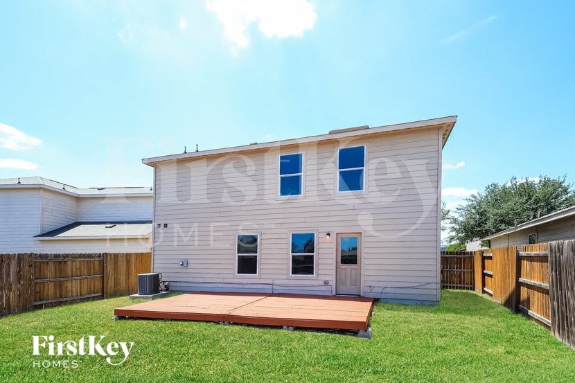 Building Photo - 11803 Luckey Vista
