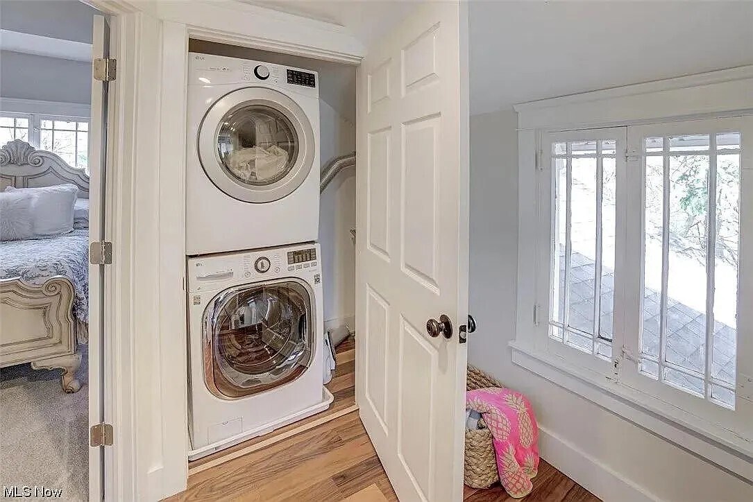 Building Photo - 343 E Garfield Rd