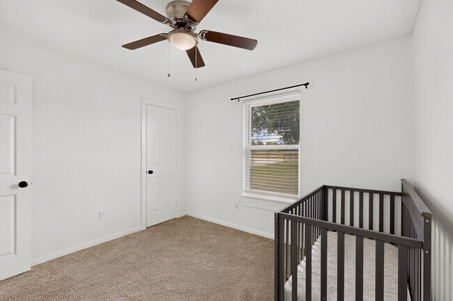 Building Photo - 10332 Grabbs Ln