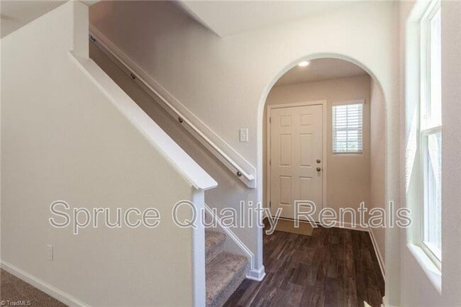 Building Photo - 4007 Meredith Woods Ln