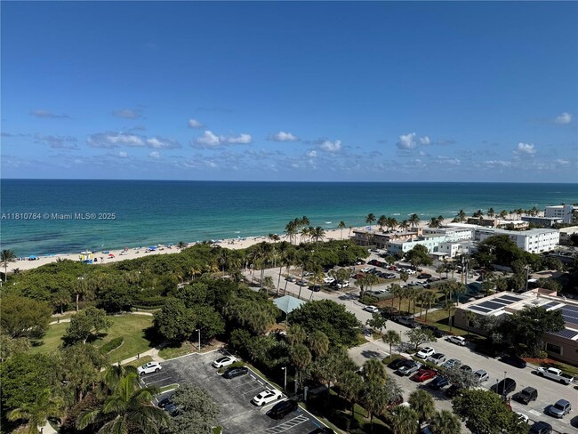 Building Photo - 1201 S Ocean Dr