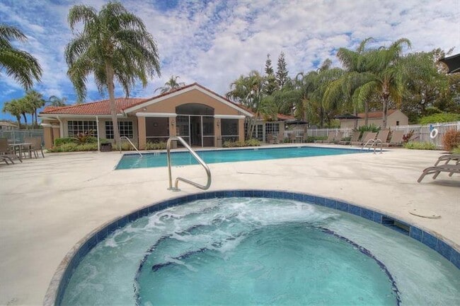 Building Photo - 600 Executive Center Dr