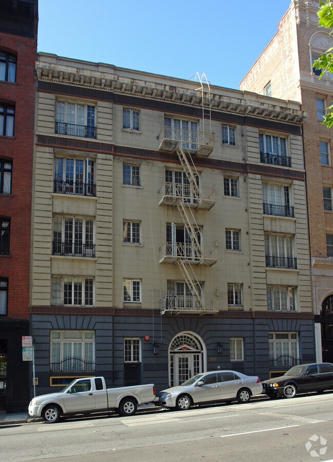 Building Photo - 969 Bush