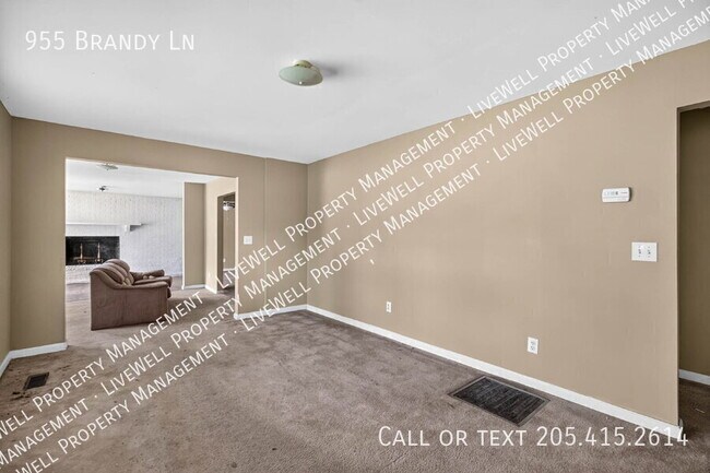 Building Photo - 955 Brandy Ln