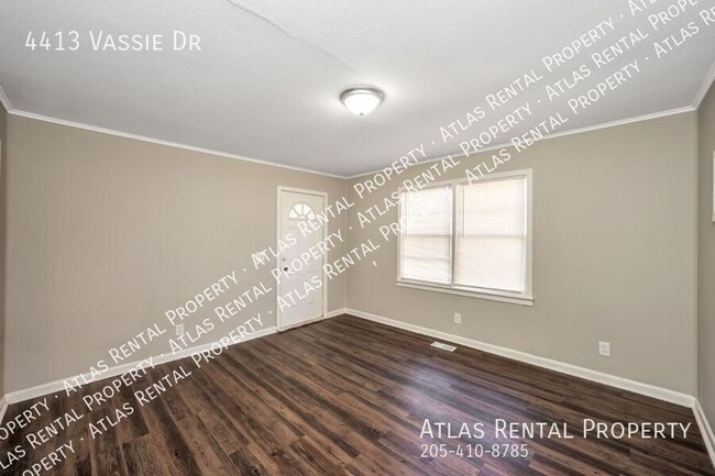 Building Photo - 4413 Vassie Dr