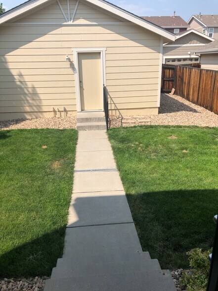 Path to detached garage, enclosed - 4443 S Independence St
