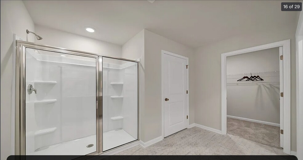 Building Photo - 191 Hunters Branch Dr