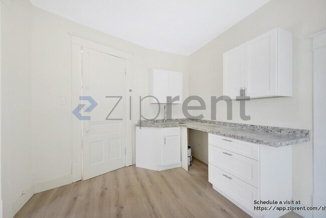 Building Photo - 3711 Wendelkin St