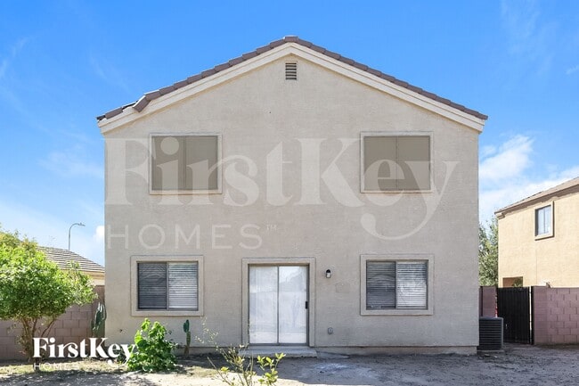 Building Photo - 10612 W Sonora St