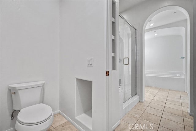 Building Photo - 519 S Melrose St