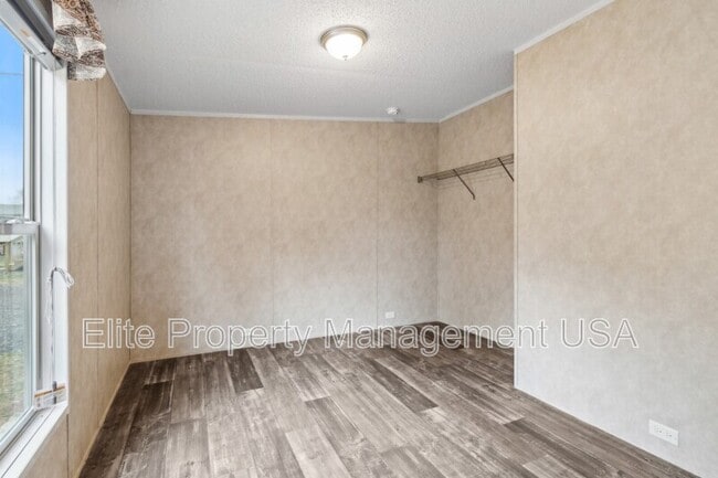 Building Photo - 3530 Suggs Rd
