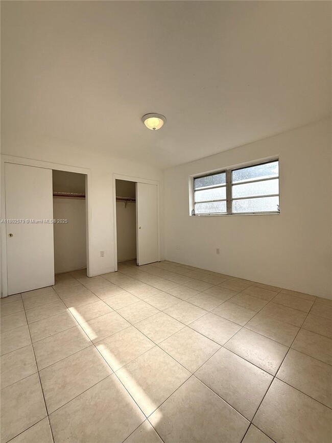 Building Photo - 5165 W Flagler St