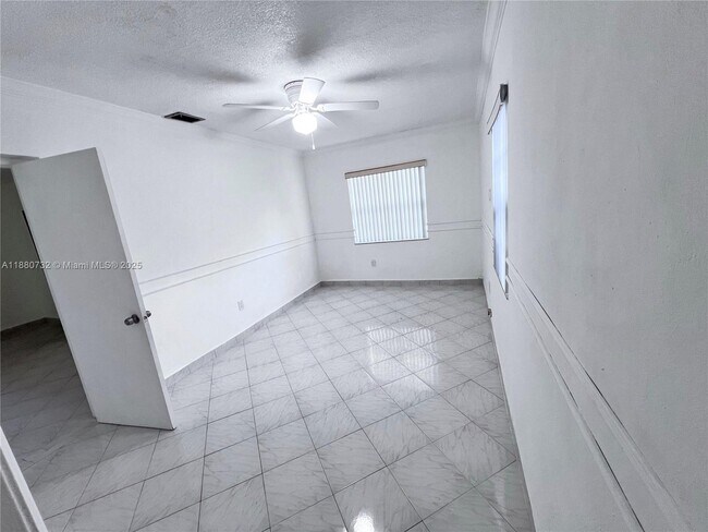 Building Photo - 2101 SW 81st Ave