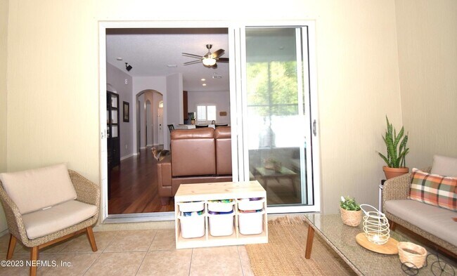 Building Photo - 3055 Covenant Cove Dr