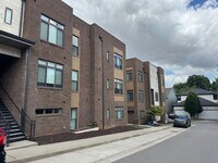 Building Photo - Great Studio in the Heart of Nashville