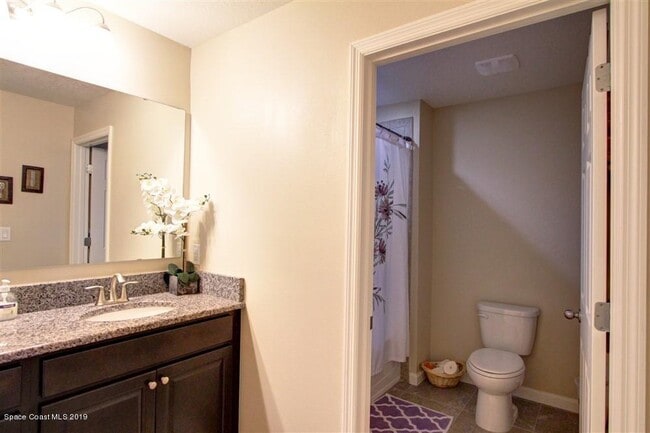 Building Photo - 953 Musgrass Cir