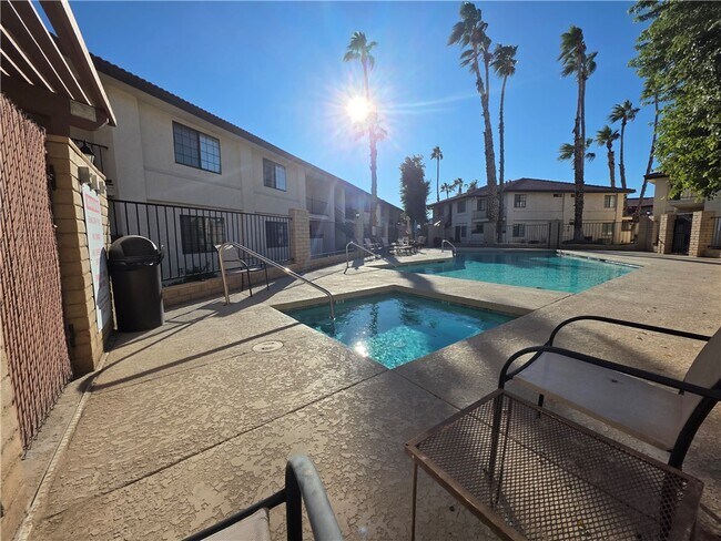 Building Photo - 1190 Ramar Rd