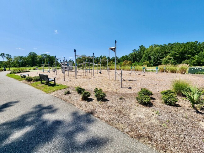 Building Photo - Like new beauty in Point Hope - Charleston