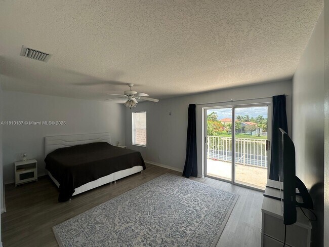 Building Photo - 3697 Miramontes Cir