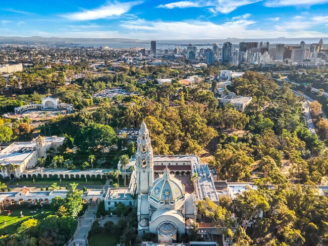 Building Photo - 2400 5th Ave