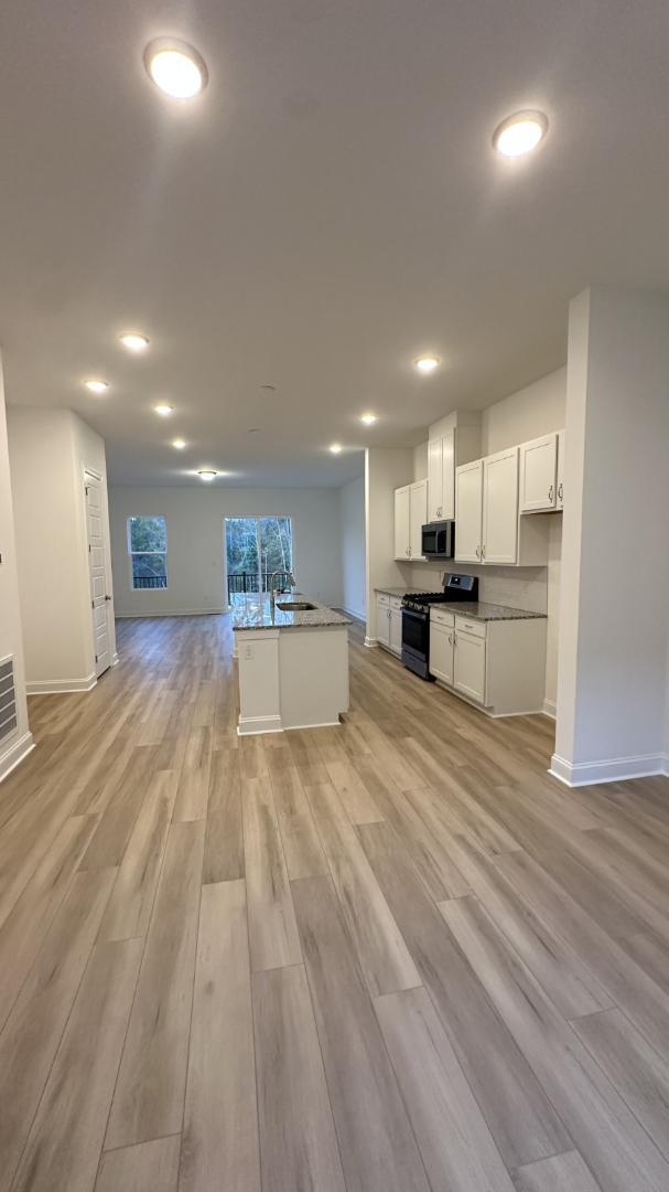 Building Photo - 507 Richland Crst Ln