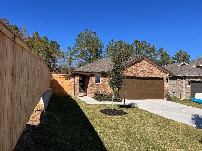 Primary Photo - 136 Clay Creek Ln