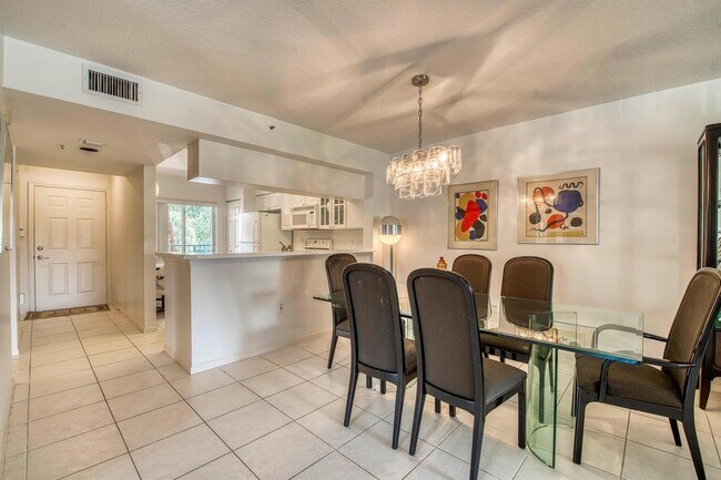 Building Photo - 12547 Imperial Isle Dr