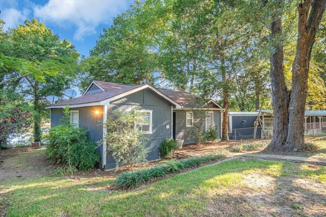 Building Photo - 140 Lynn Creek Dr