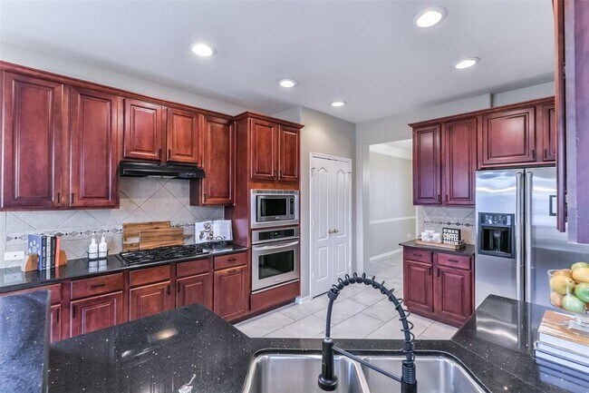 Building Photo - 3303 Aspenbrook Ct