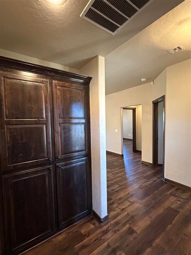 Building Photo - 2299 SW 43rd St