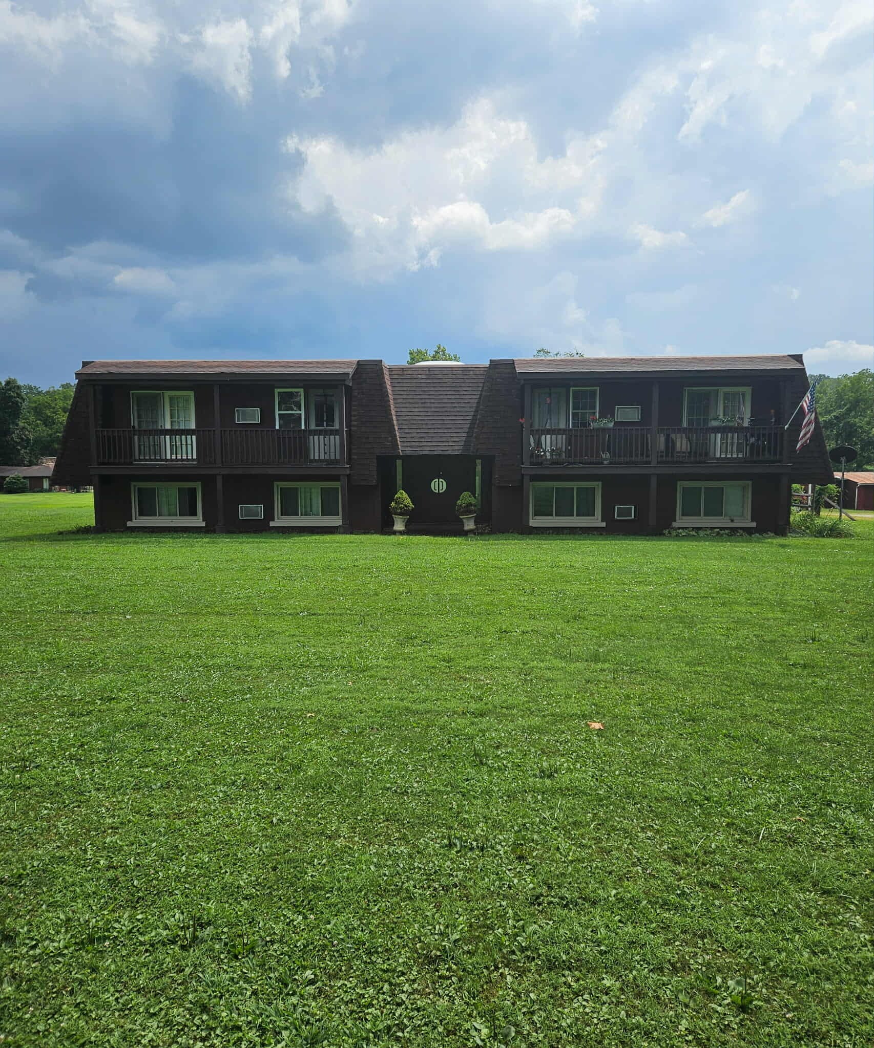 Building Photo - 170 Archway Dr